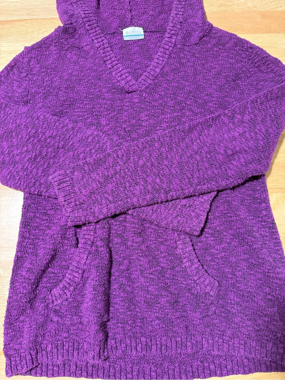 Columbia Women’s Medium Purple Hooded Sweater Pullover Kangaroo Pocket